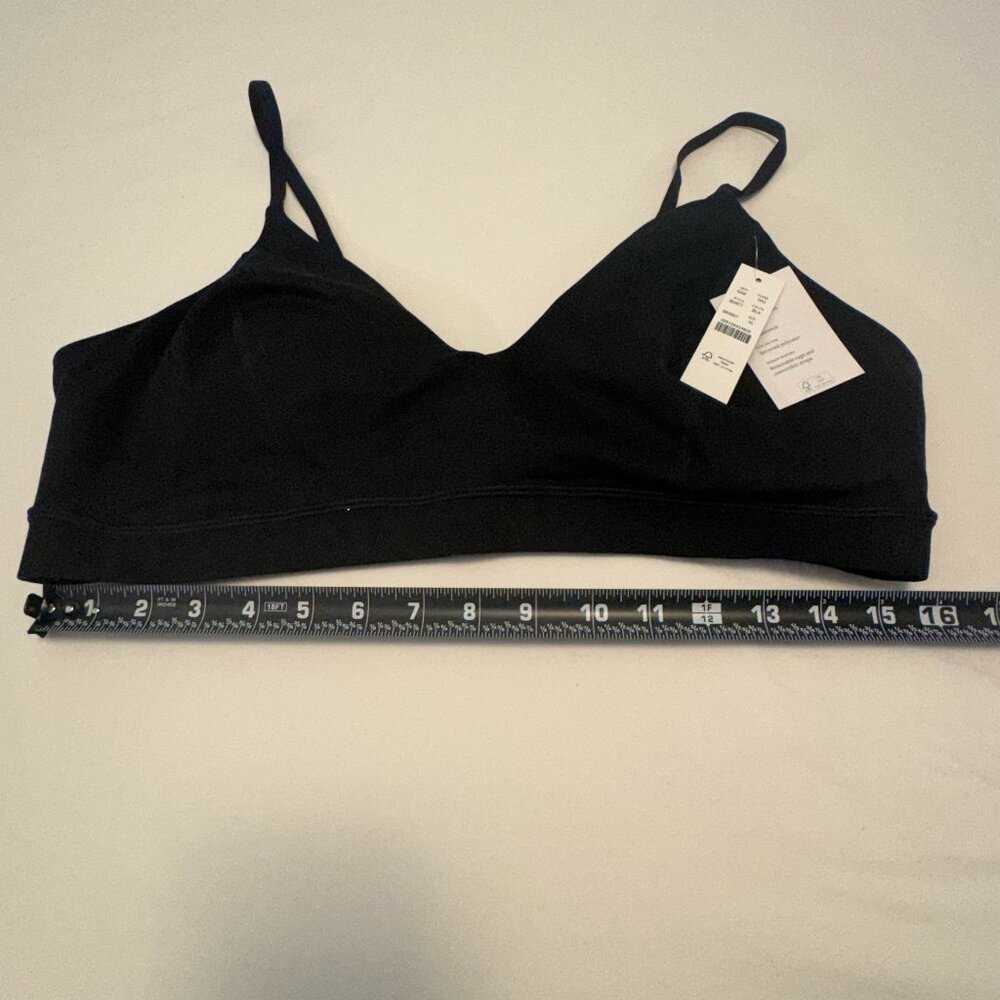 J.Crew CloudStretch V-Neck Sports Bra – NWT – XL – Black - MF0124 - Picture 3 of 6
